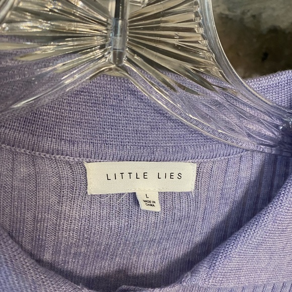 EUC Little Lies Purple Lightweight Sweater - Size L - Picture 3 of 3
